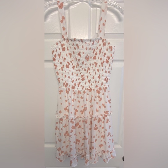 Jessica Simpson Dresses & Skirts - Jessica Simpson White Pink Floral Mini Dress